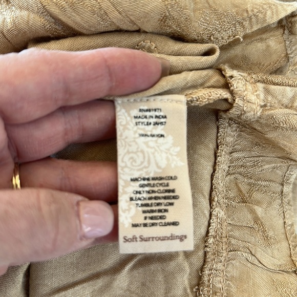 Soft Surroundings tank EUC Sz L - Picture 4 of 5